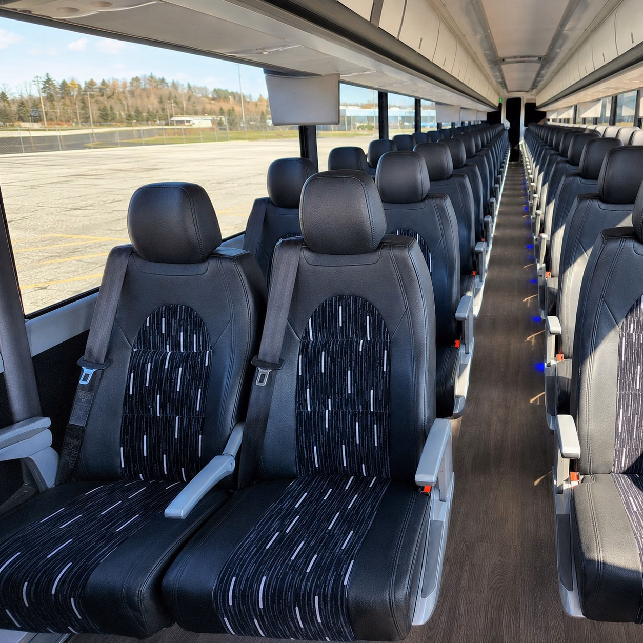 airport shuttle transportation for out of town wedding guests in dallas