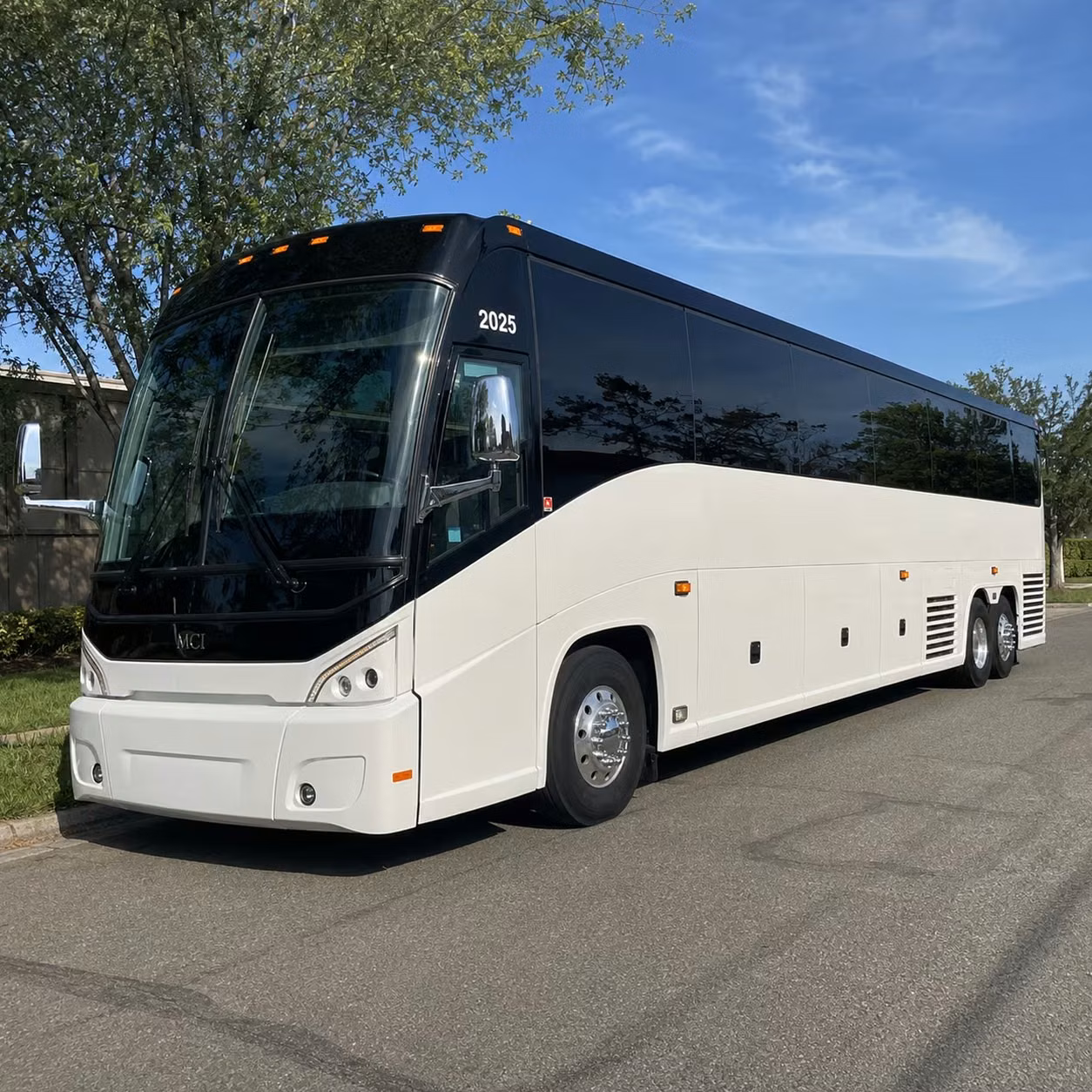 charter bus rentals for dallas government events conferences and summits