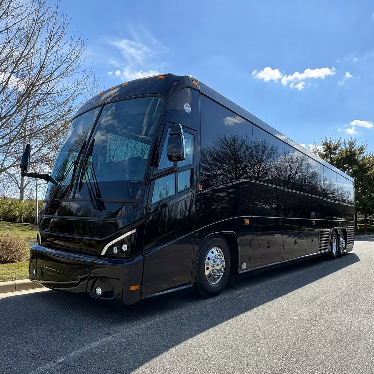 charterbusrentaldallas com connects you to employee transportation for corporate events and off site meetings in dallas