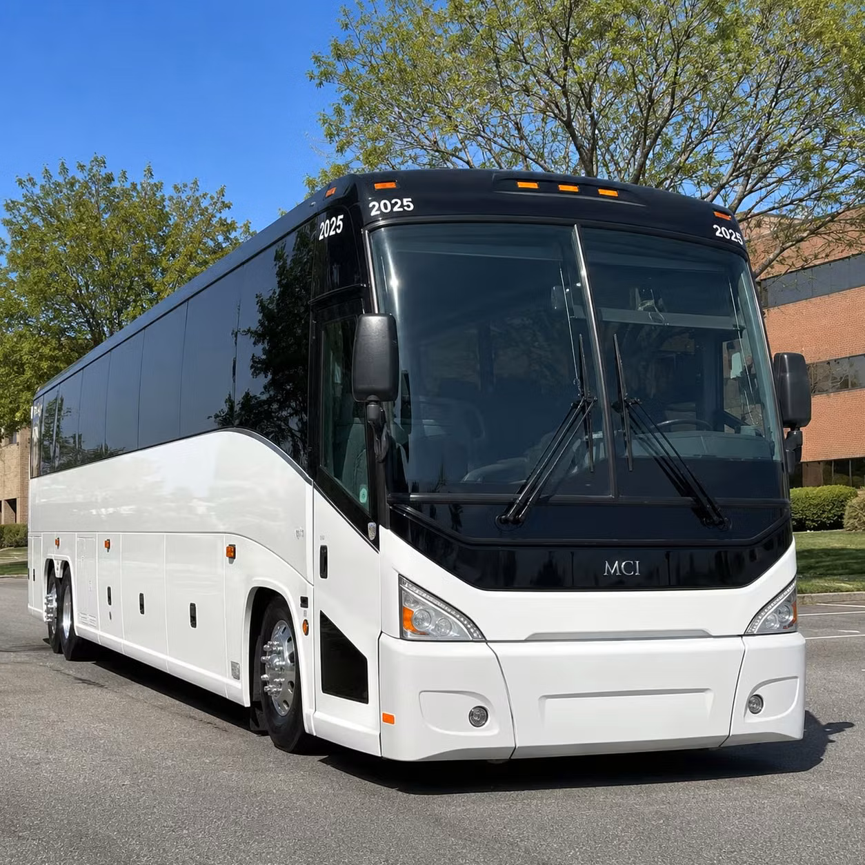 dallas sunday service shuttles and weekly congregation transportation